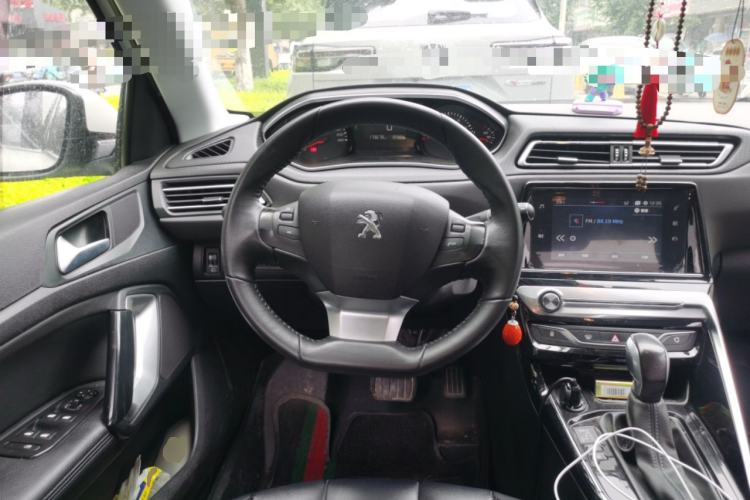 Used Peugeot 308 2016 1.6L Automatic Luxury Edition Steering Wheel