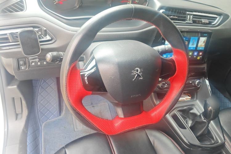Used Peugeot 308 2016 1.6L Manual Fashion Edition Steering Wheel