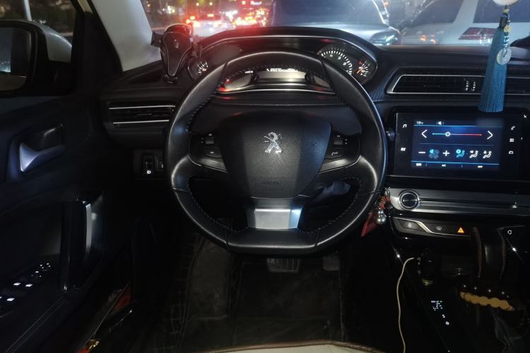 Used Peugeot 308 2016 1.6L Automatic Luxury Edition Steering Wheel