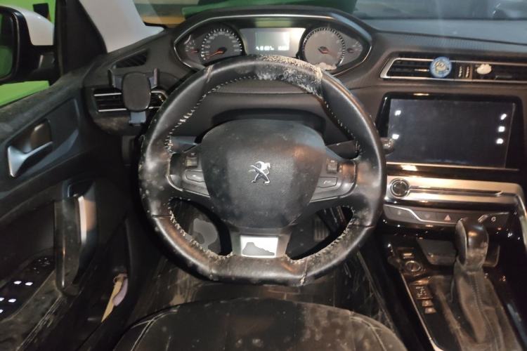 Used Peugeot 308 2016 1.6L Automatic Luxury Edition Steering Wheel