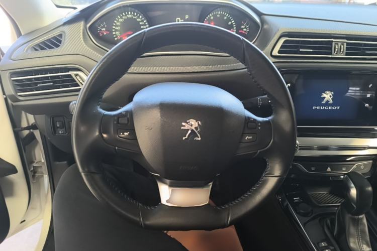 Used Peugeot 308 2016 1.6L Automatic Luxury Edition Steering Wheel