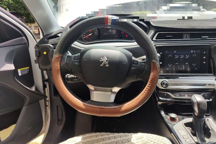 Used Peugeot 308 2016 350THP Automatic Prestige Edition Steering Wheel