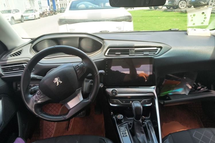 Used Peugeot 308 2016 1.6L Automatic Luxury Edition Steering Wheel