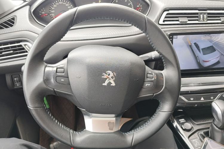 Used Peugeot 308 2016 1.6L Automatic Luxury Edition Steering Wheel