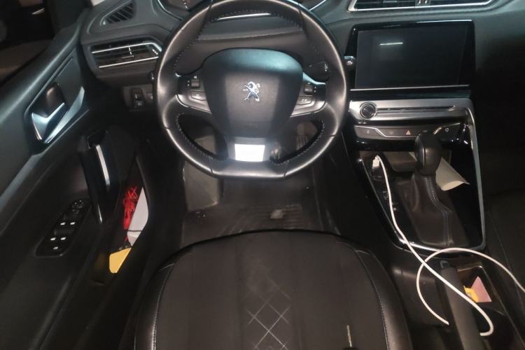 Used Peugeot 308 2016 1.6L Automatic Luxury Edition Steering Wheel
