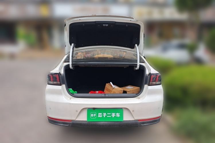 Used Peugeot 308 2016 1.6L Automatic Luxury Edition Trunk