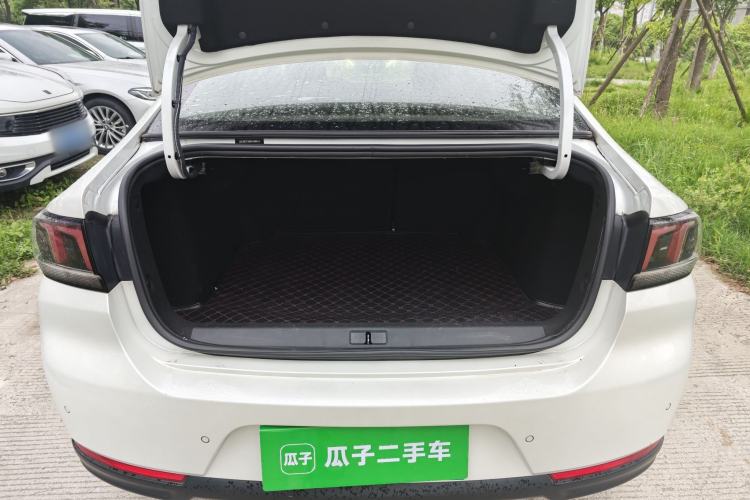 Used Peugeot 308 2016 1.6L Automatic Luxury Edition Trunk