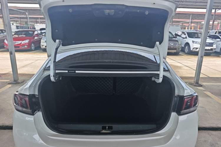Used Peugeot 308 2016 1.6L Automatic Luxury Edition Trunk