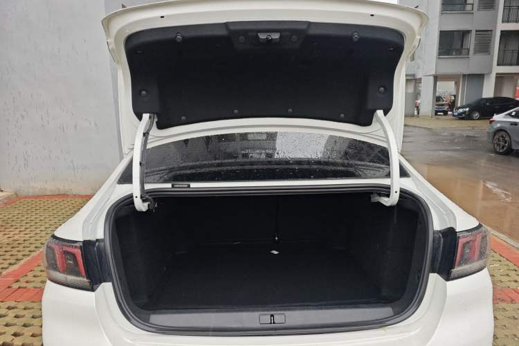 Used Peugeot 308 2016 1.6L Automatic Fashion Edition Trunk