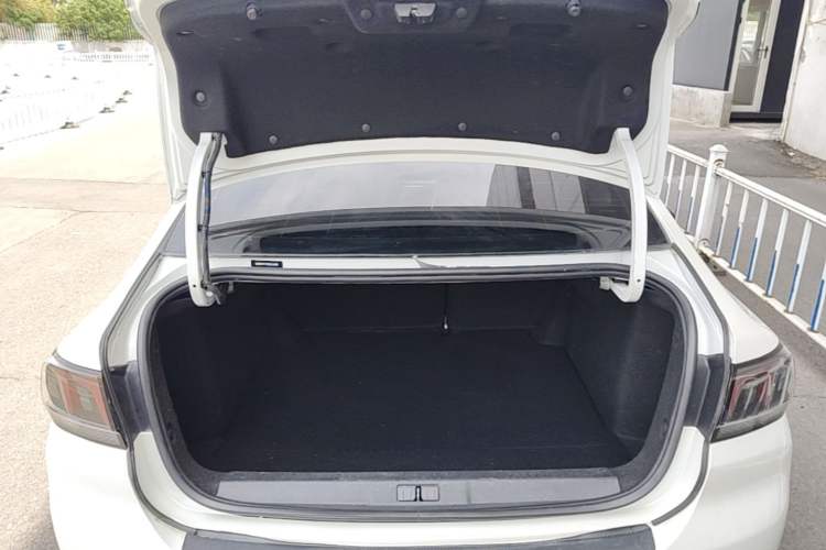 Used Peugeot 308 2016 1.6L Automatic Luxury Edition Trunk