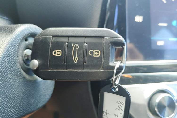 Used Peugeot 308 2016 1.6L Automatic Luxury Edition Vehicle Key