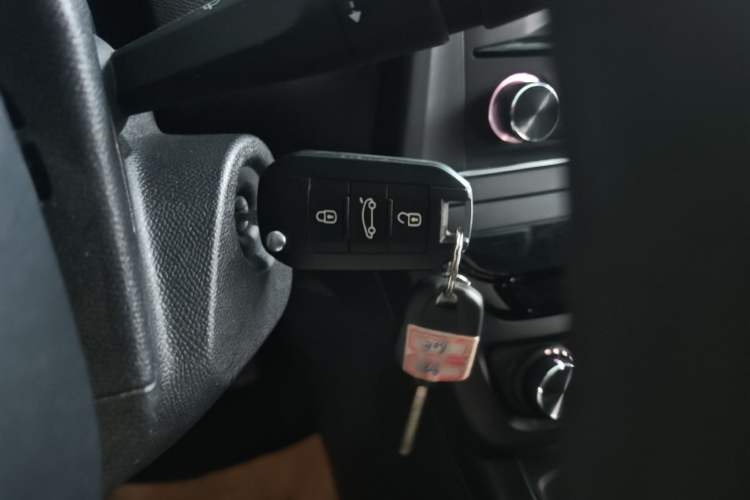 Used Peugeot 308 2016 1.6L Manual Fashion Edition Vehicle Key
