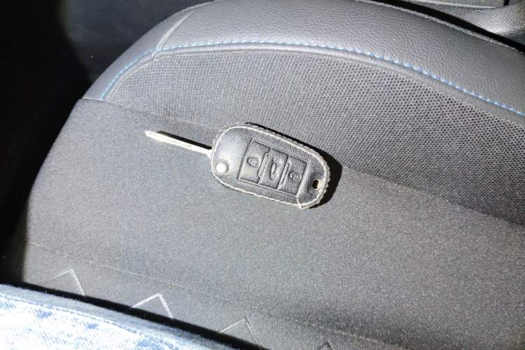 Used Peugeot 308 2016 1.6L Automatic Luxury Edition Vehicle Key
