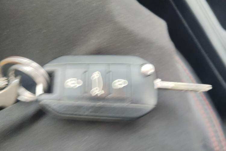 Used Peugeot 308 2016 1.6L Manual Fashion Edition Vehicle Key
