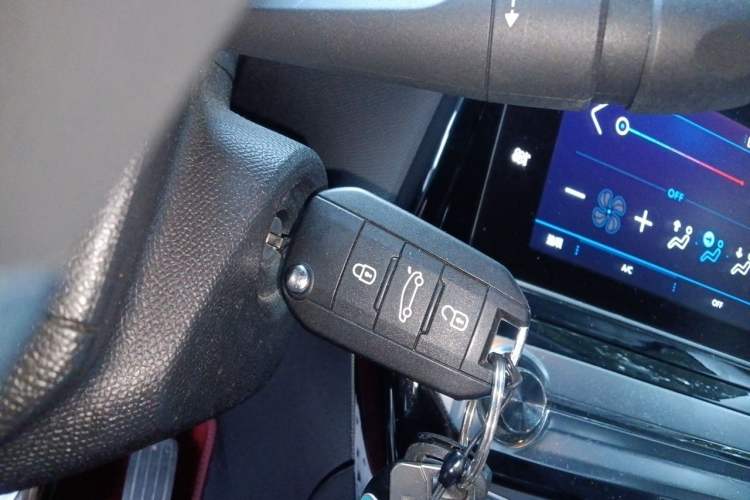 Used Peugeot 308 2016 1.6L Automatic Luxury Edition Vehicle Key