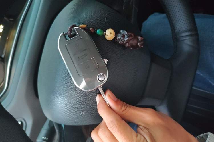 Used Peugeot 308 2016 1.6L Manual Fashion Edition Vehicle Key
