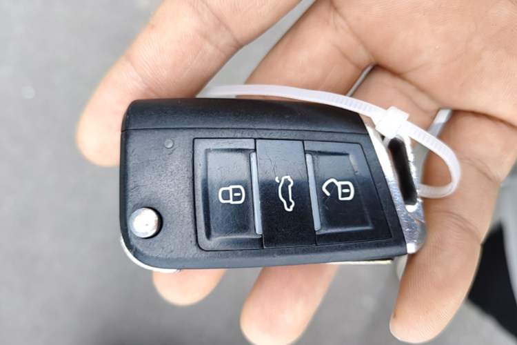 Used Peugeot 308 2016 1.6L Automatic Luxury Edition Vehicle Key