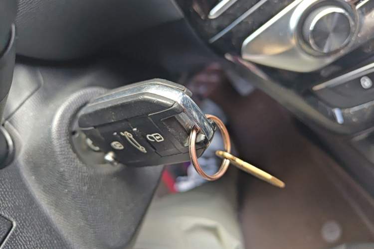 Used Peugeot 308 2016 1.6L Automatic Luxury Edition Vehicle Key