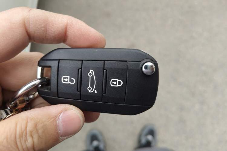 Used Peugeot 308 2016 1.6L Automatic Luxury Edition Vehicle Key