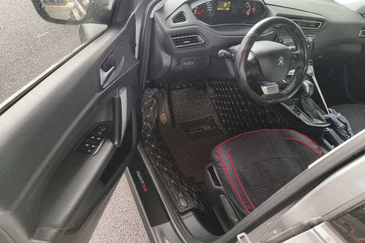 Used Peugeot 308 2018 1.6L Automatic Luxury Edition Driver Seat