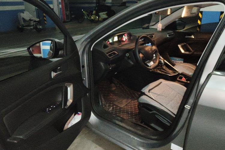 Used Peugeot 308 2018 1.6L Automatic Luxury Edition Driver Seat