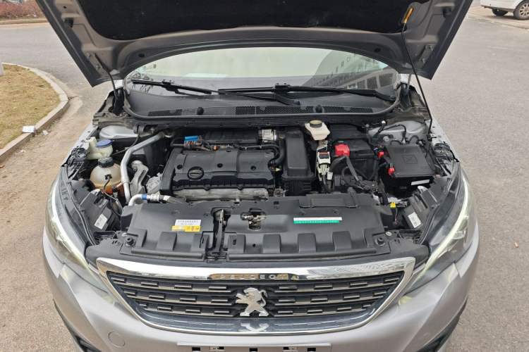 Used Peugeot 308 2018 1.6L Automatic Luxury Edition Engine Bay