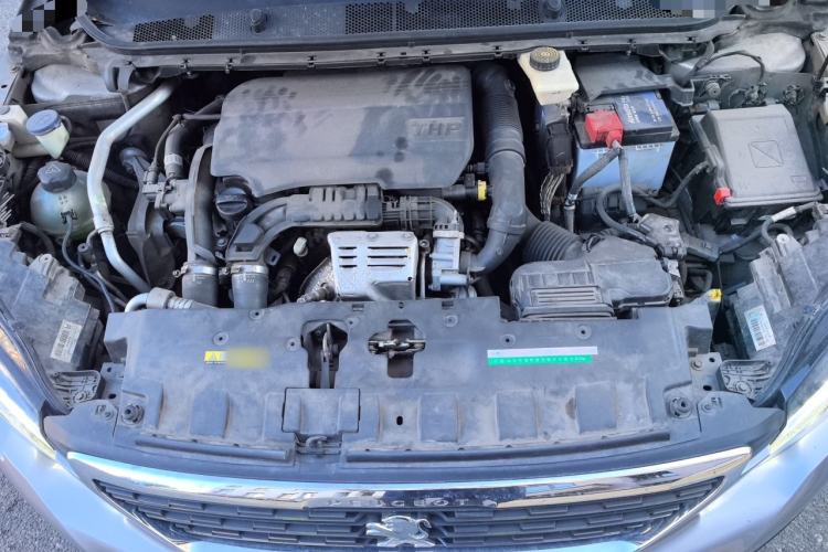 Used Peugeot 308 2018 230THP Automatic Luxury Edition Engine Bay