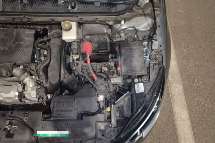 Used Peugeot 308 2018 350THP Automatic Prestige Edition Engine Bay Left