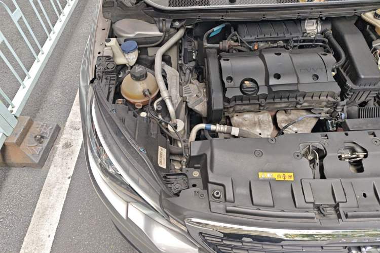Used Peugeot 308 2018 1.6L Automatic Luxury Edition Engine Bay Right