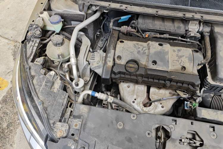 Used Peugeot 308 2018 1.6L Automatic Luxury Edition Engine Bay Right