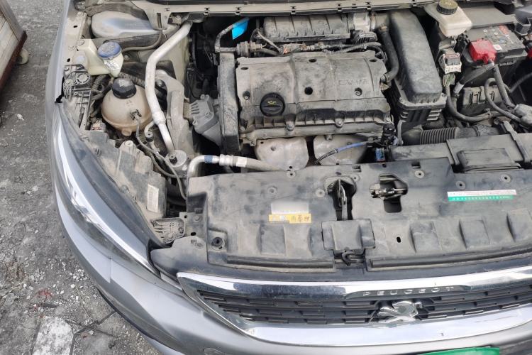 Used Peugeot 308 2018 1.6L Automatic Luxury Edition Engine Bay Right