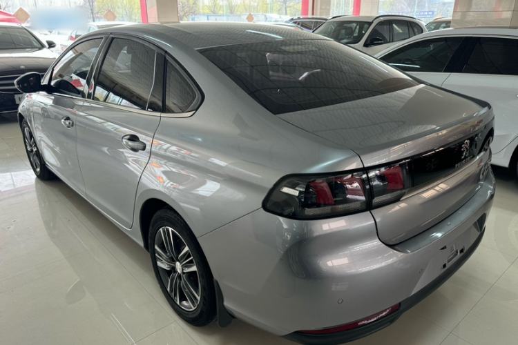 Used Peugeot 308 2018 1.6L Automatic Luxury Edition Exterior 11