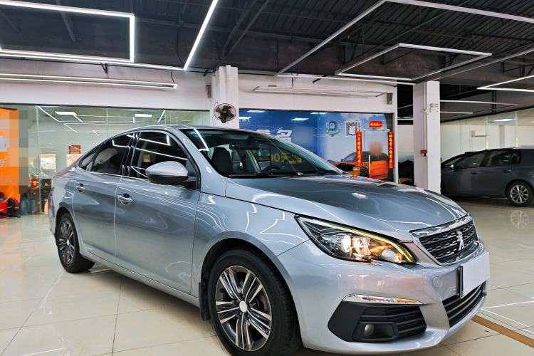 Used Peugeot 308 2018 1.6L Automatic Luxury Edition Exterior 2
