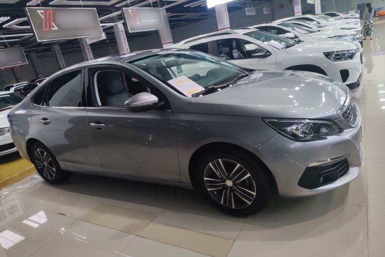 Used Peugeot 308 2018 1.6L Automatic Luxury Edition Exterior 2