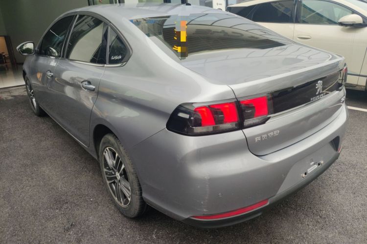 Used Peugeot 308 2018 1.6L Automatic Luxury Edition Exterior 2