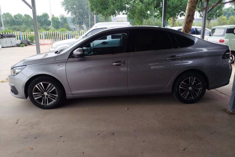 Used Peugeot 308 2018 230THP Automatic Luxury Edition Exterior 3