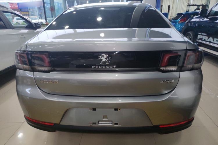 Used Peugeot 308 2018 1.6L Automatic Luxury Edition Exterior 4