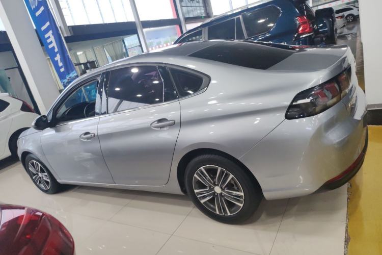 Used Peugeot 308 2018 1.6L Automatic Luxury Edition Exterior 5