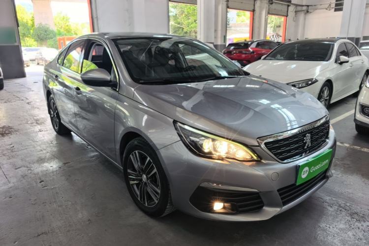 Used Peugeot 308 2018 1.6L Automatic Luxury Edition Front Right 45 Deg