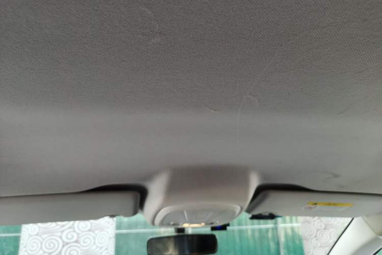 Used Peugeot 308 2018 1.6L Manual Fashion Edition Headliner