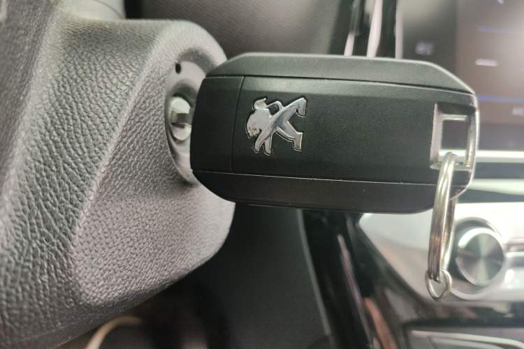 Used Peugeot 308 2018 1.6L Automatic Luxury Edition Interior 1