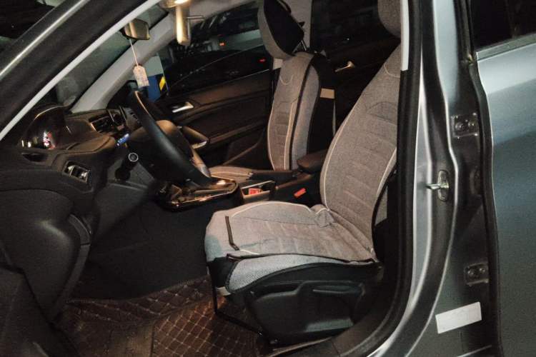 Used Peugeot 308 2018 1.6L Automatic Luxury Edition Left Front Seat