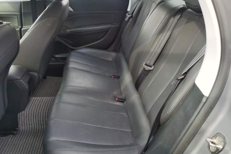 Used Peugeot 308 2018 1.6L Automatic Luxury Edition Left Rear Seat