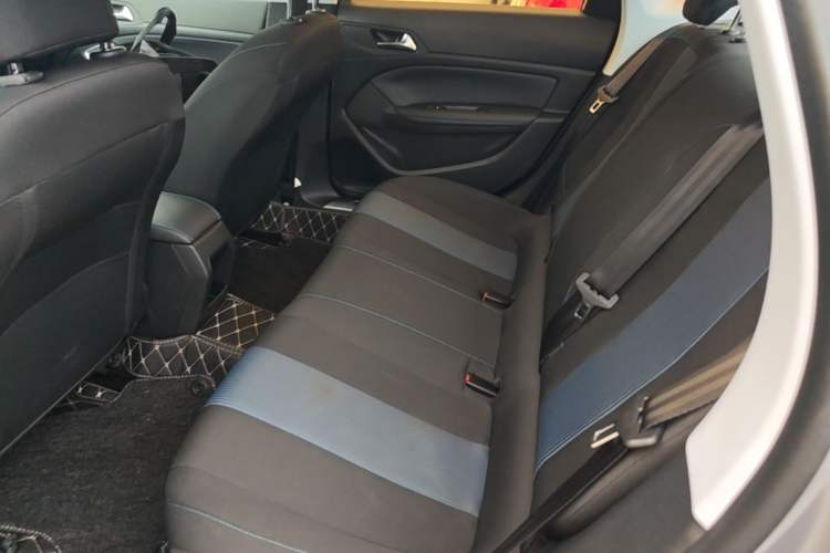 Used Peugeot 308 2018 1.6L Automatic Luxury Edition Left Rear Seat