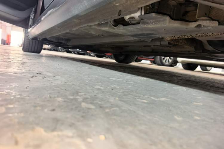 Used Peugeot 308 2018 1.6L Automatic Luxury Edition Left Side Sill