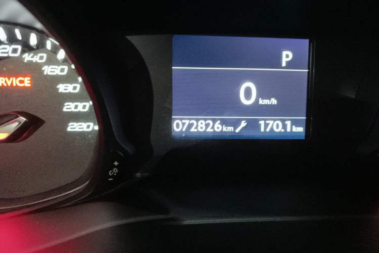 Used Peugeot 308 2018 350THP Automatic Prestige Edition Odometer Close Up