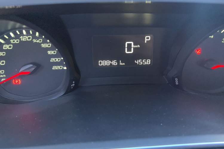 Used Peugeot 308 2018 230THP Automatic Luxury Edition Odometer Close Up
