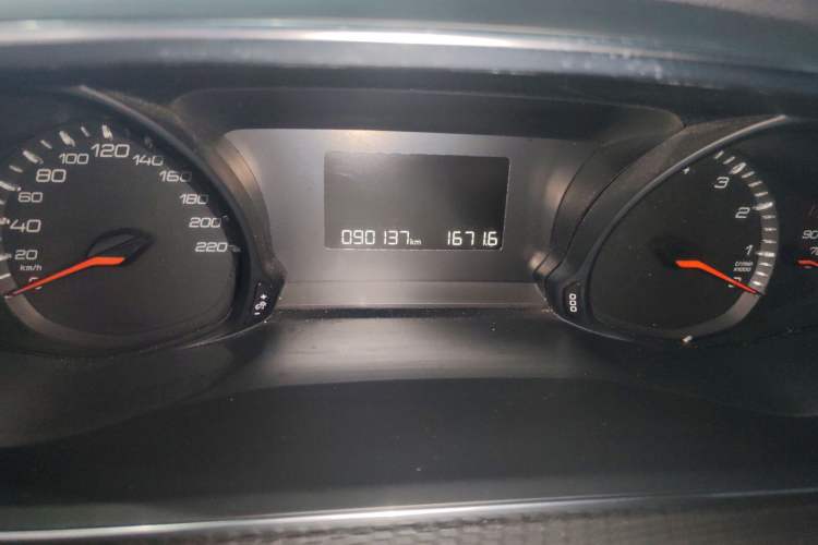 Used Peugeot 308 2018 1.6L Automatic Luxury Edition Odometer Close Up