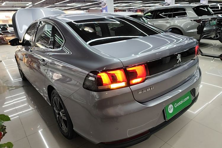 Used Peugeot 308 2018 1.6L Automatic Luxury Edition Rear Left 45 Deg