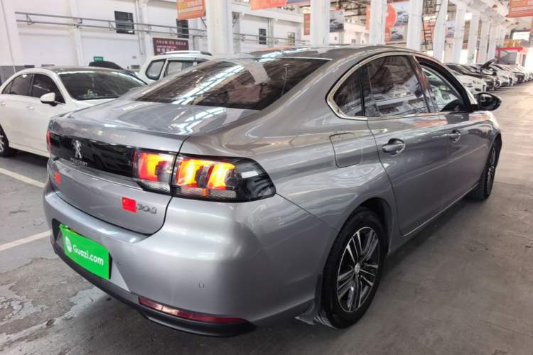 Used Peugeot 308 2018 1.6L Automatic Luxury Edition Rear Right 45 Deg